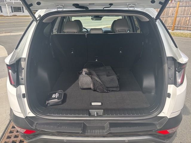 Used 2023 Hyundai Tucson Limited image 12