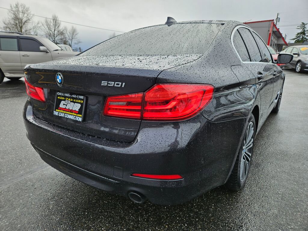 Used 2020 BMW 530i xDrive w/ Convenience Package image 4