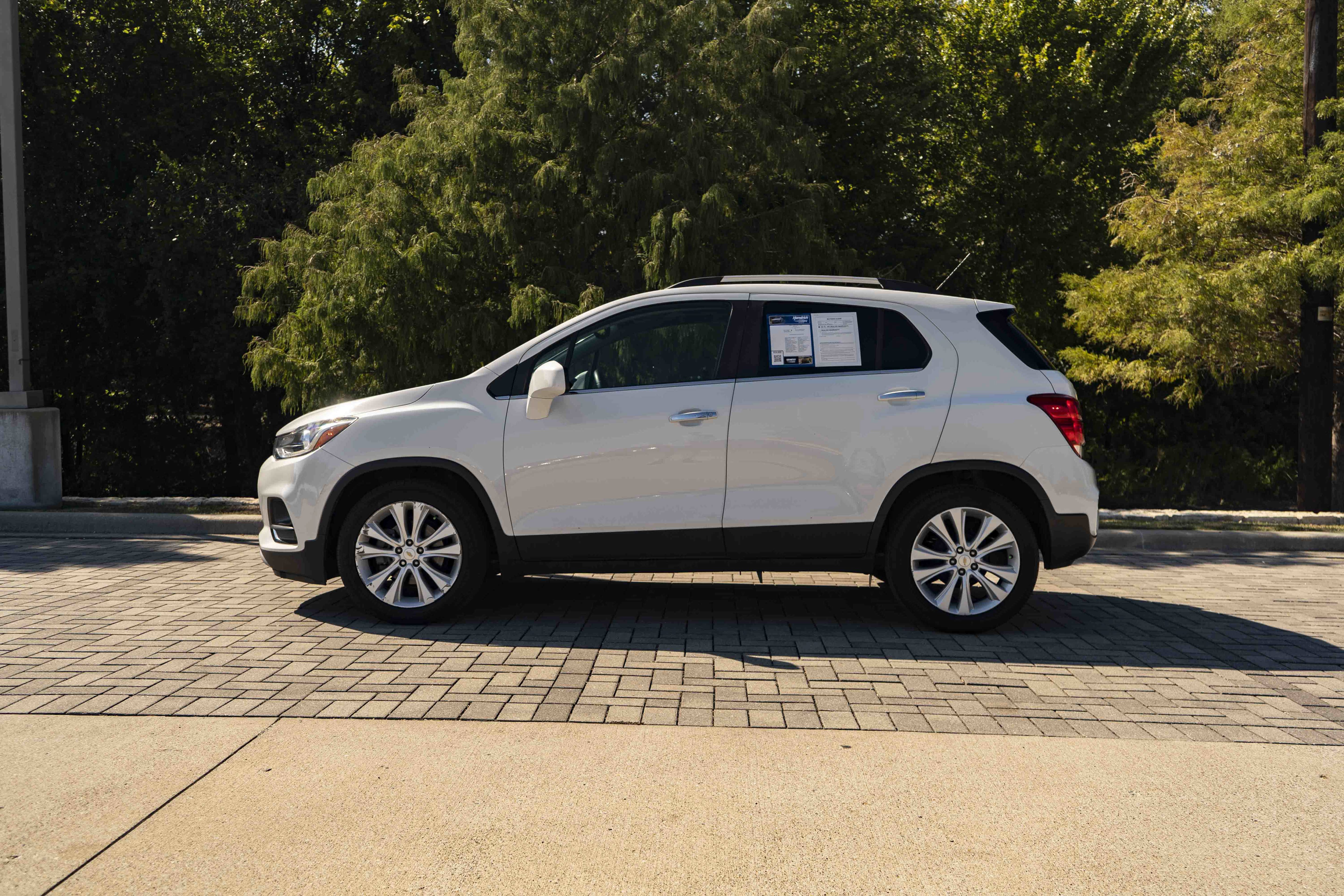 Used 2020 Chevrolet Trax Premier FWD image 5