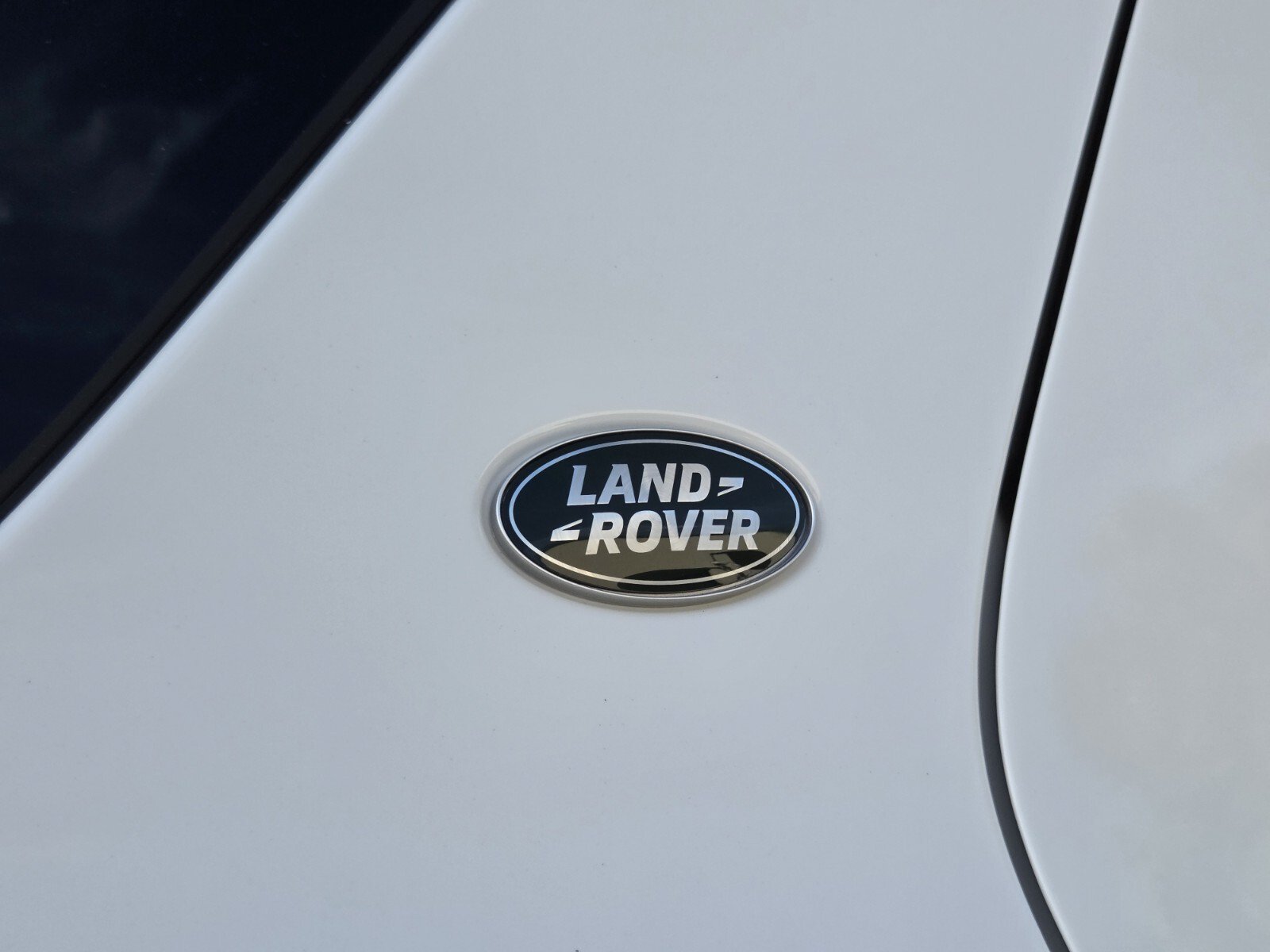 New 2025 Land Rover Discovery Sport S AWD/4WD image 12