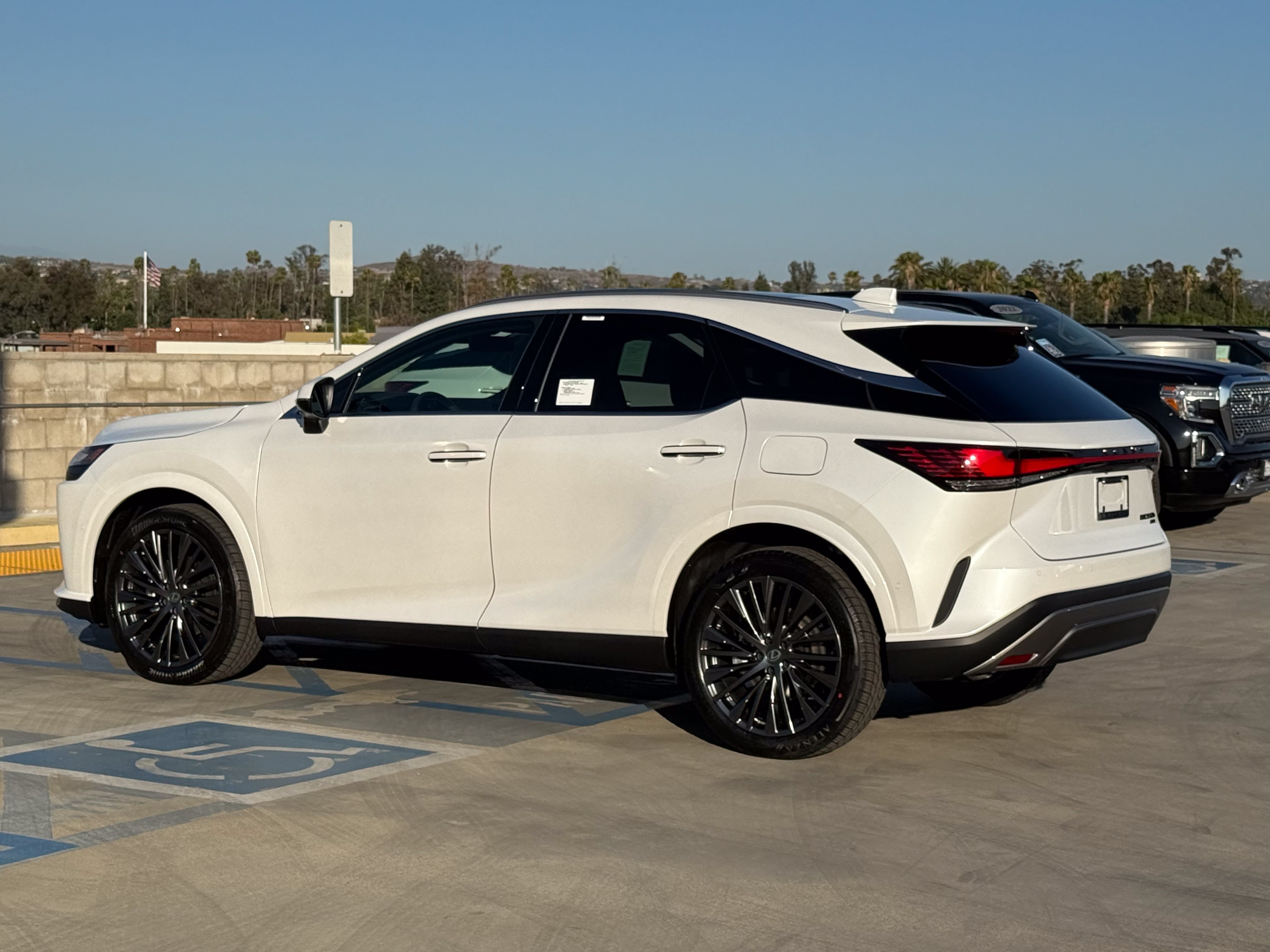 New 2026 Lexus RX 350 AWD/4WD image 9