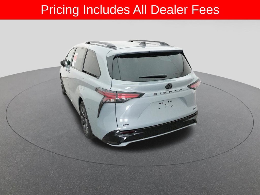 New 2026 Toyota Sienna XSE FWD image 6