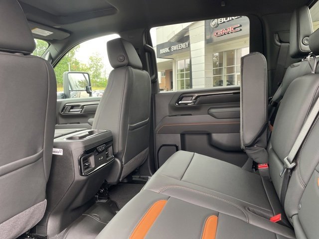 New 2026 GMC Sierra 2500 AT4 w/ AT4 Premium Plus Package image 15