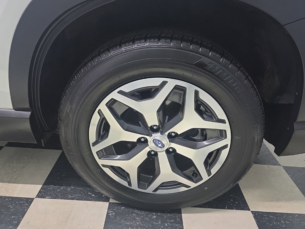 Certified 2024 Subaru Forester Premium AWD/4WD image 9