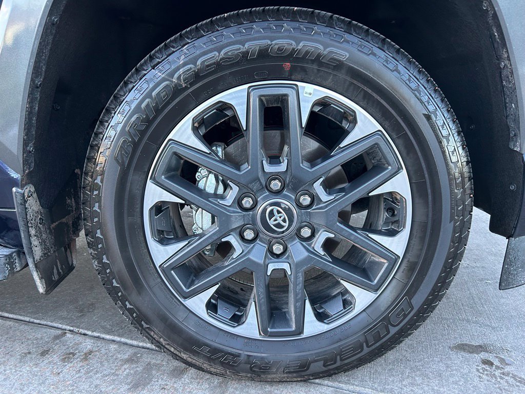 Used 2026 Toyota Sequoia Limited AWD/4WD image 32