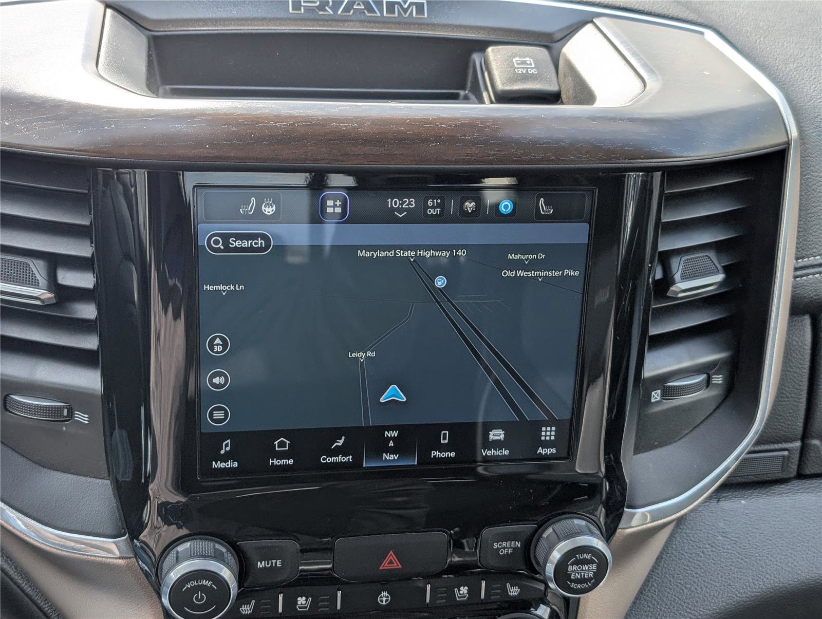 Used 2022 RAM 1500 Laramie image 28