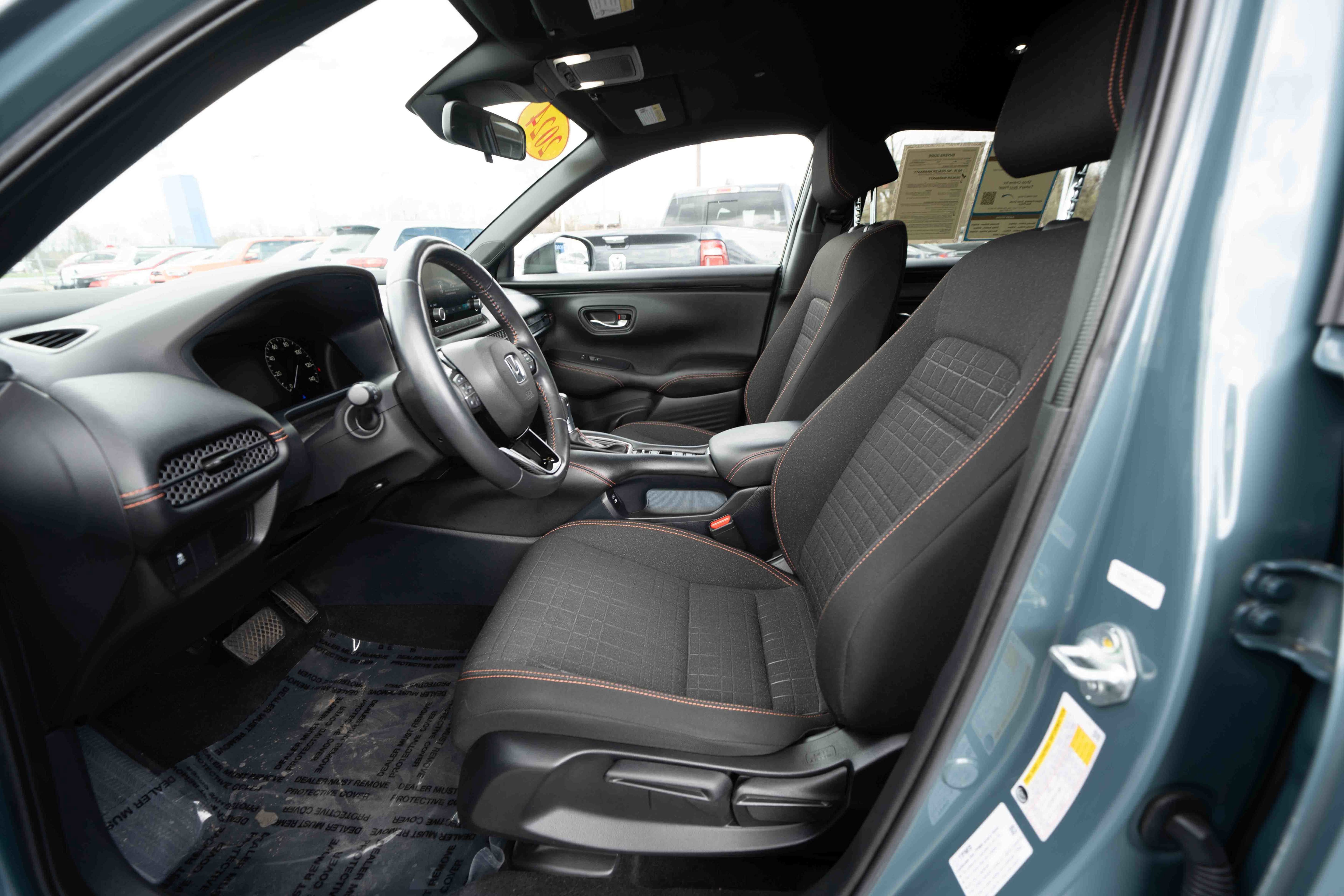 Certified 2024 Honda HR-V Sport image 9