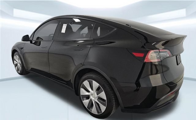 Used 2022 Tesla Model Y Long Range AWD/4WD image 7