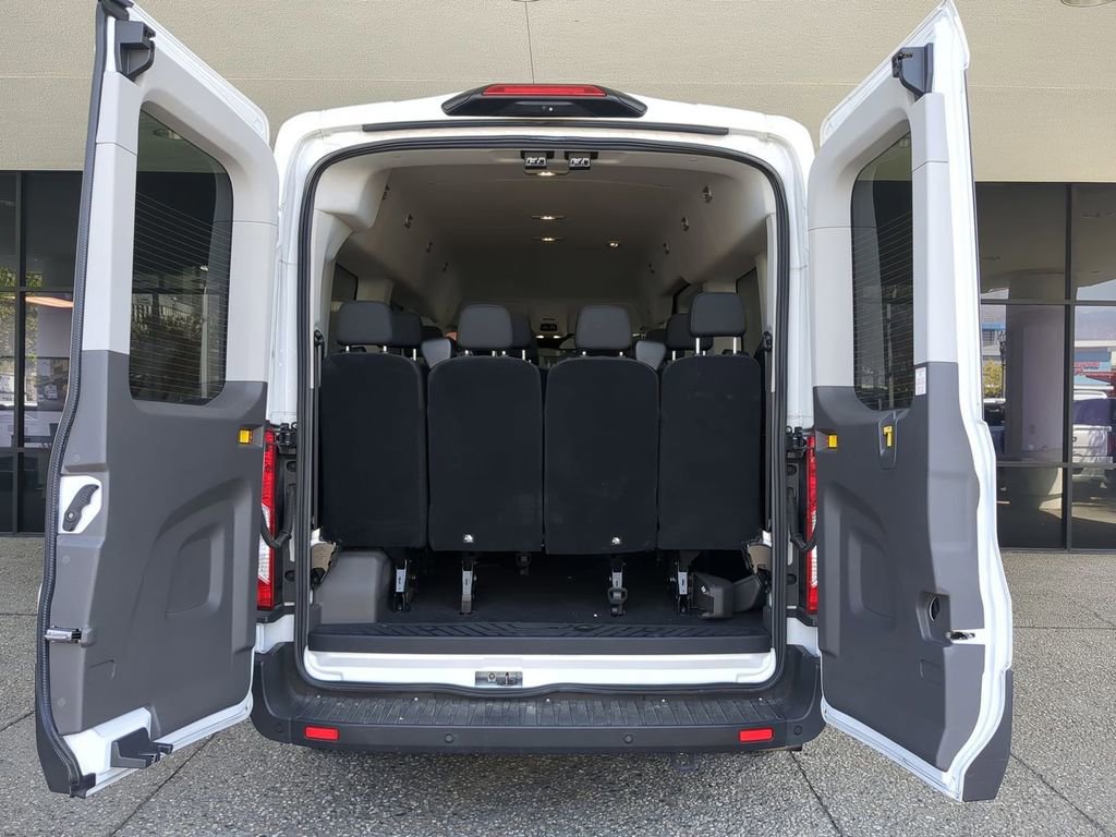 Used 2024 Ford Transit 350 XLT image 27