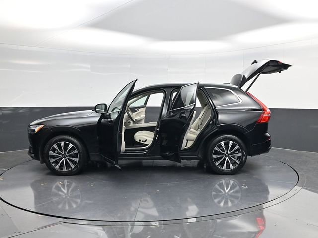 Used 2023 Volvo XC60 B5 Plus w/ Protection Package Premier image 57
