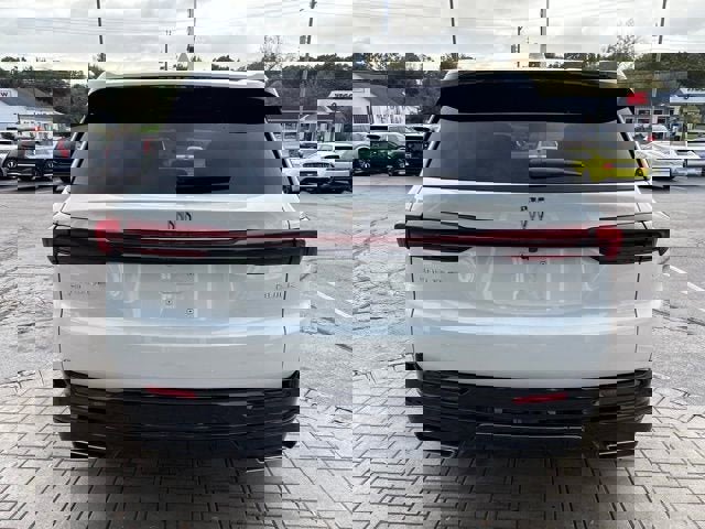 New 2026 Buick Enclave Sport Touring w/ Super Cruise Package image 10