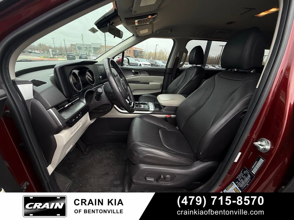 Certified 2024 Kia Carnival LX image 21
