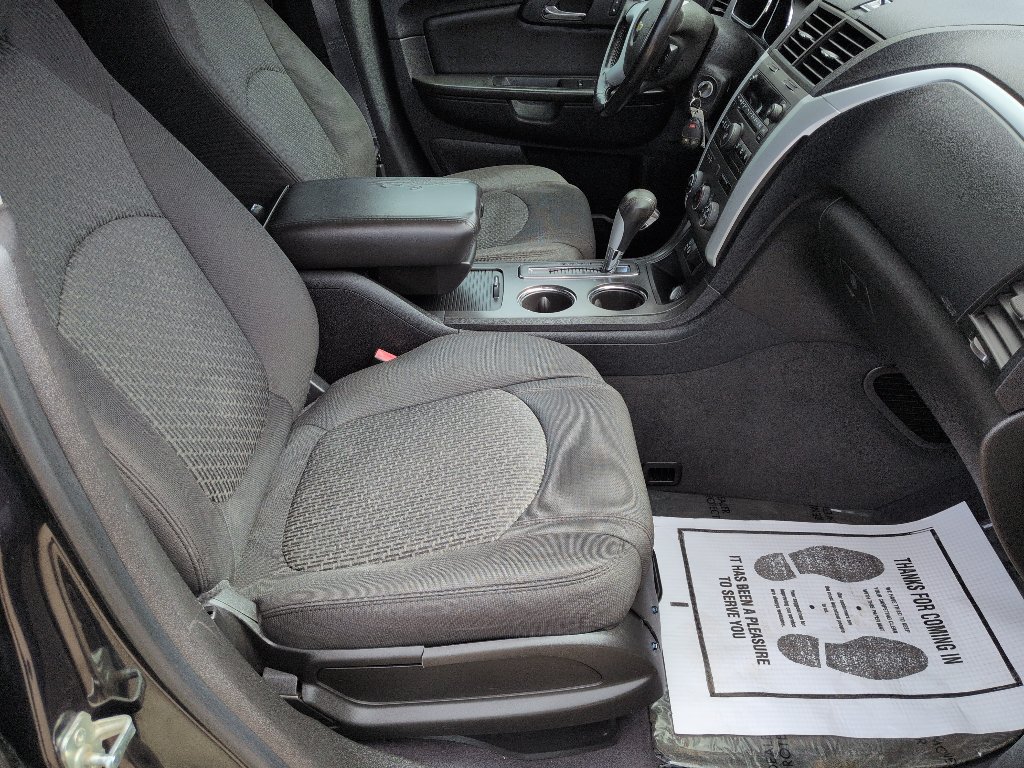Used 2012 Chevrolet Traverse LT FWD image 27