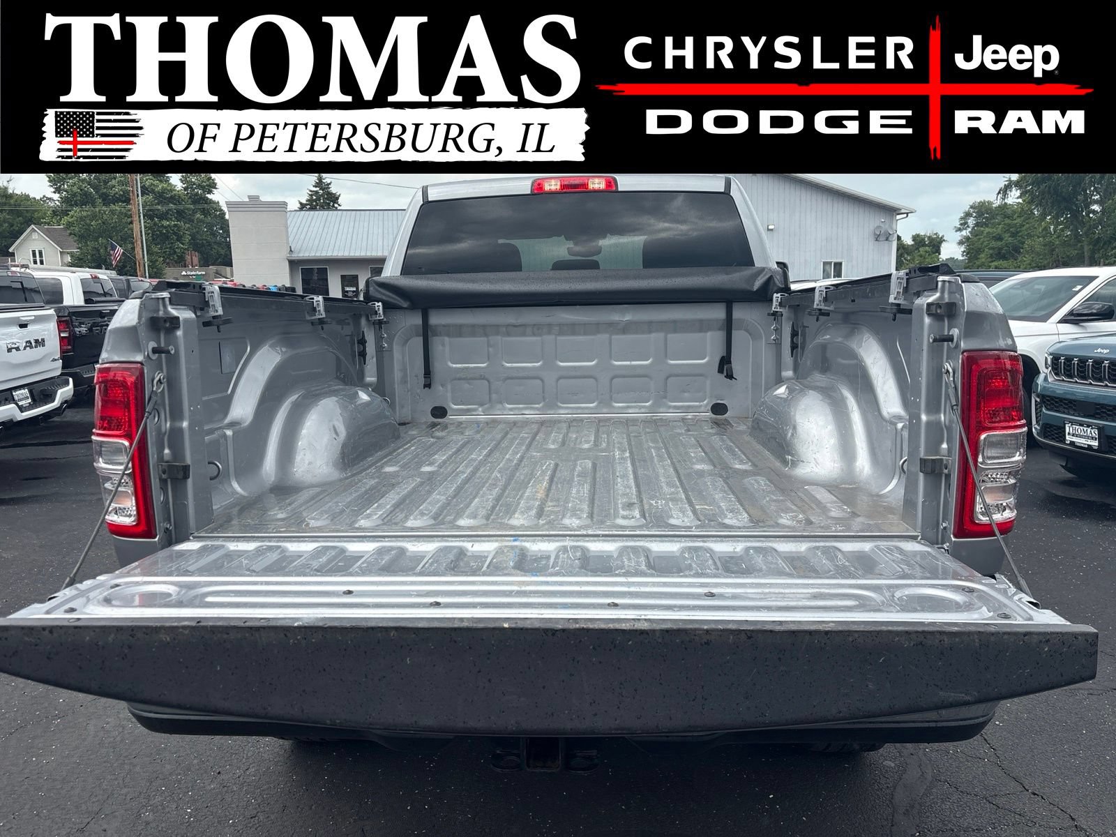 Used 2024 RAM 2500 Big Horn AWD/4WD image 9