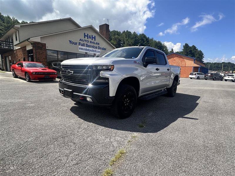 Used 2021 Chevrolet Silverado 1500 LT Trail Boss w/ Convenience Package II AWD/4WD image 1