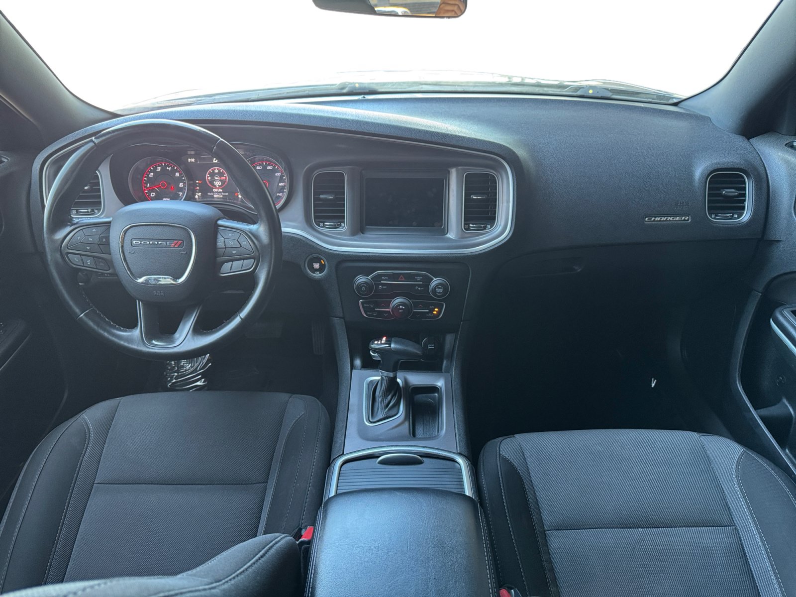 Used 2022 Dodge Charger SXT RWD image 10