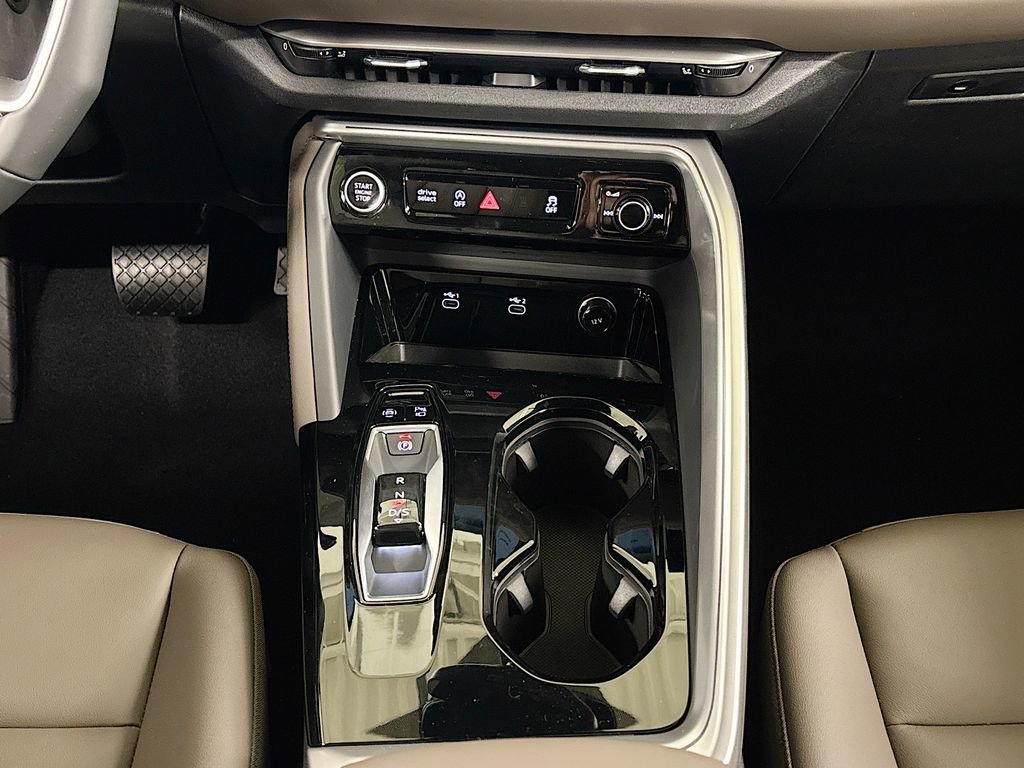New 2025 Audi Q5 Premium image 13