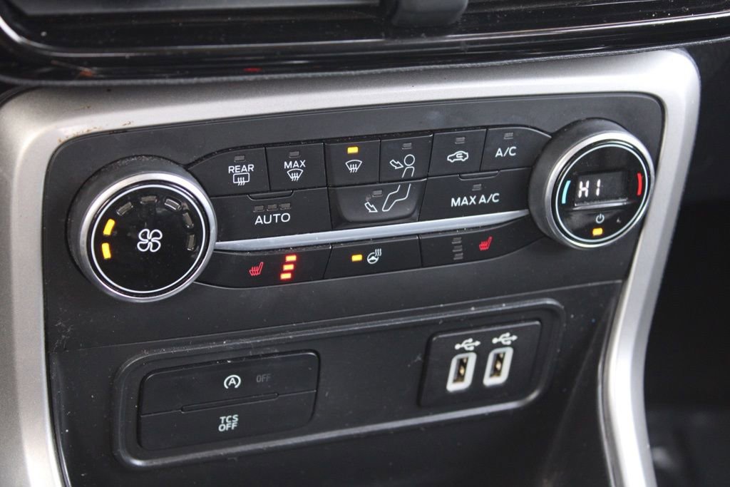 Used 2021 Ford EcoSport Titanium image 39