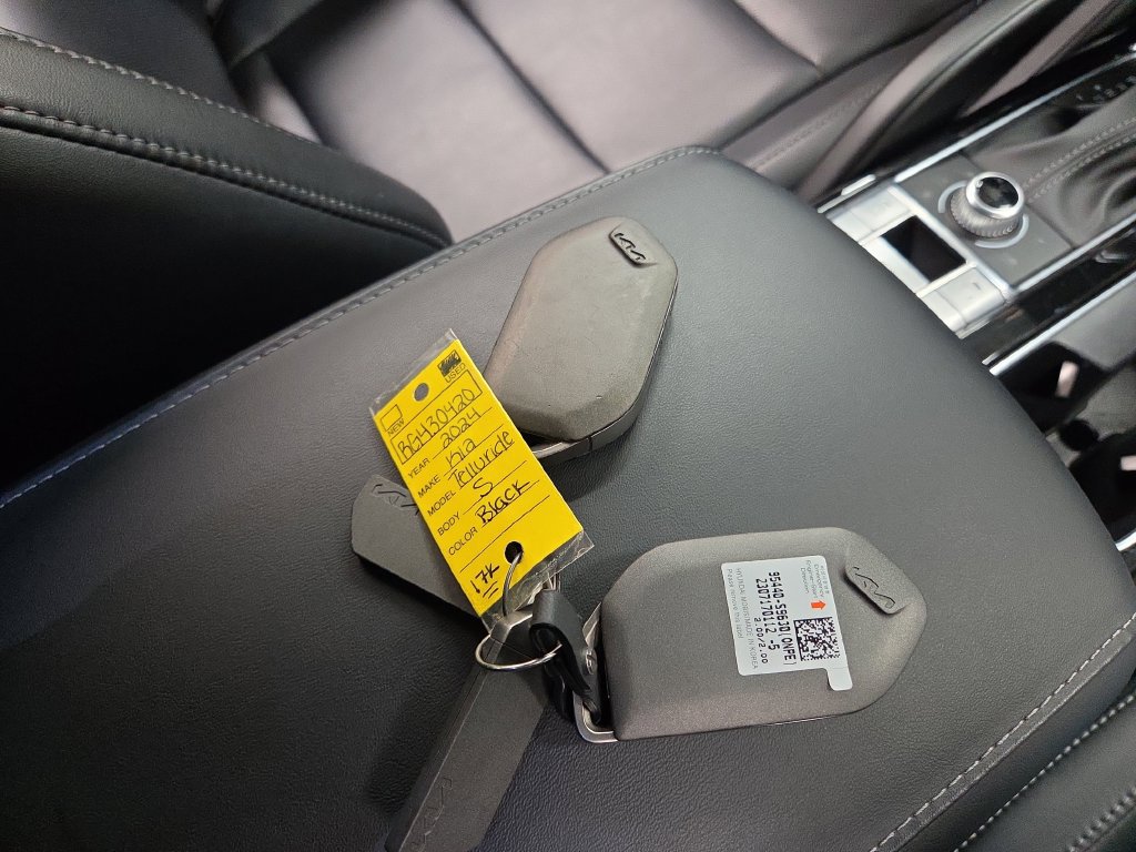 Used 2024 Kia Telluride S w/ S Sunroof Package AWD/4WD image 15