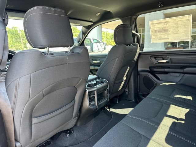 New 2026 RAM 1500 Express AWD/4WD image 31