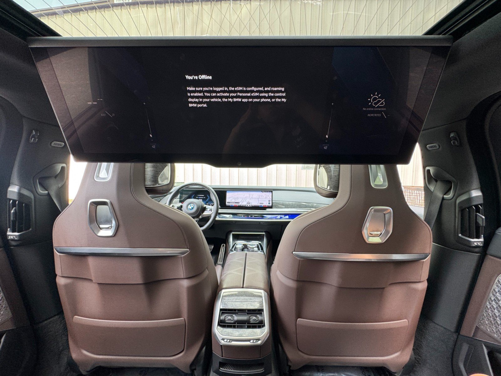 Used 2023 BMW i7 xDrive60 w/ Executive Package 2 AWD/4WD image 47