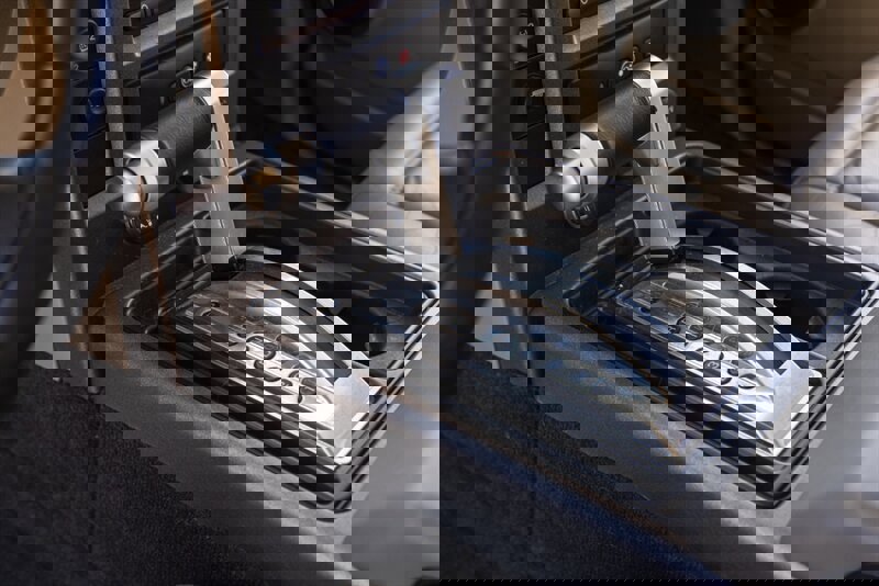 Used 2004 HUMMER H2 w/ Preferred Equipment Group image 17