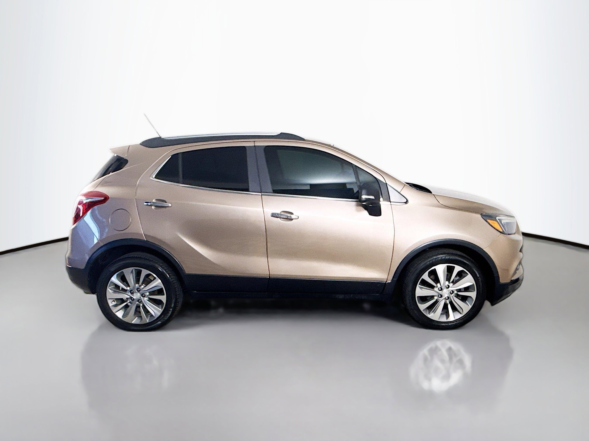 Used 2019 Buick Encore Preferred w/ Safety Package FWD image 11