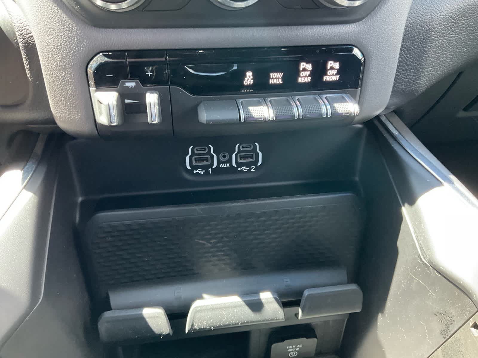 Used 2022 RAM 2500 Laramie AWD/4WD image 10