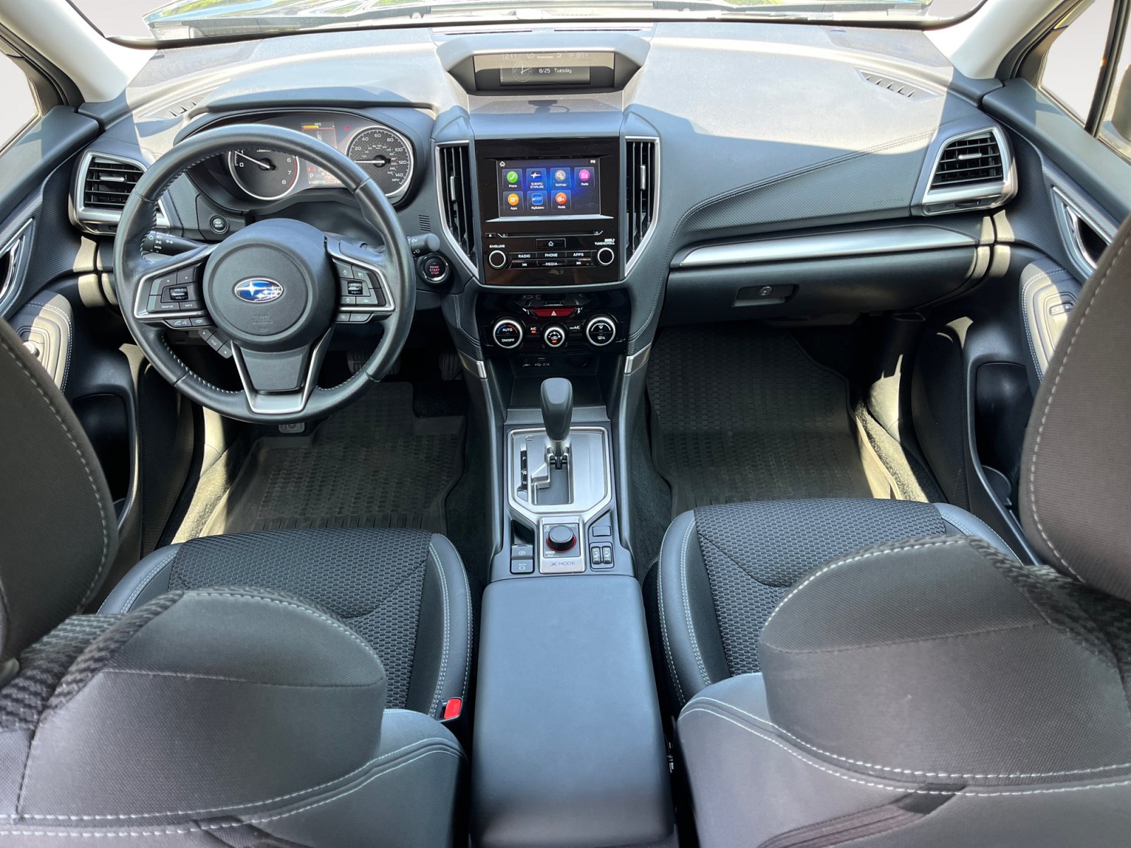 Used 2019 Subaru Forester Premium AWD/4WD image 12