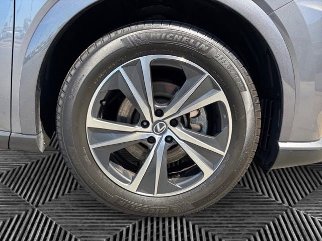 Used 2023 Lexus RX 350 Premium w/ Accessory Package AWD/4WD image 33