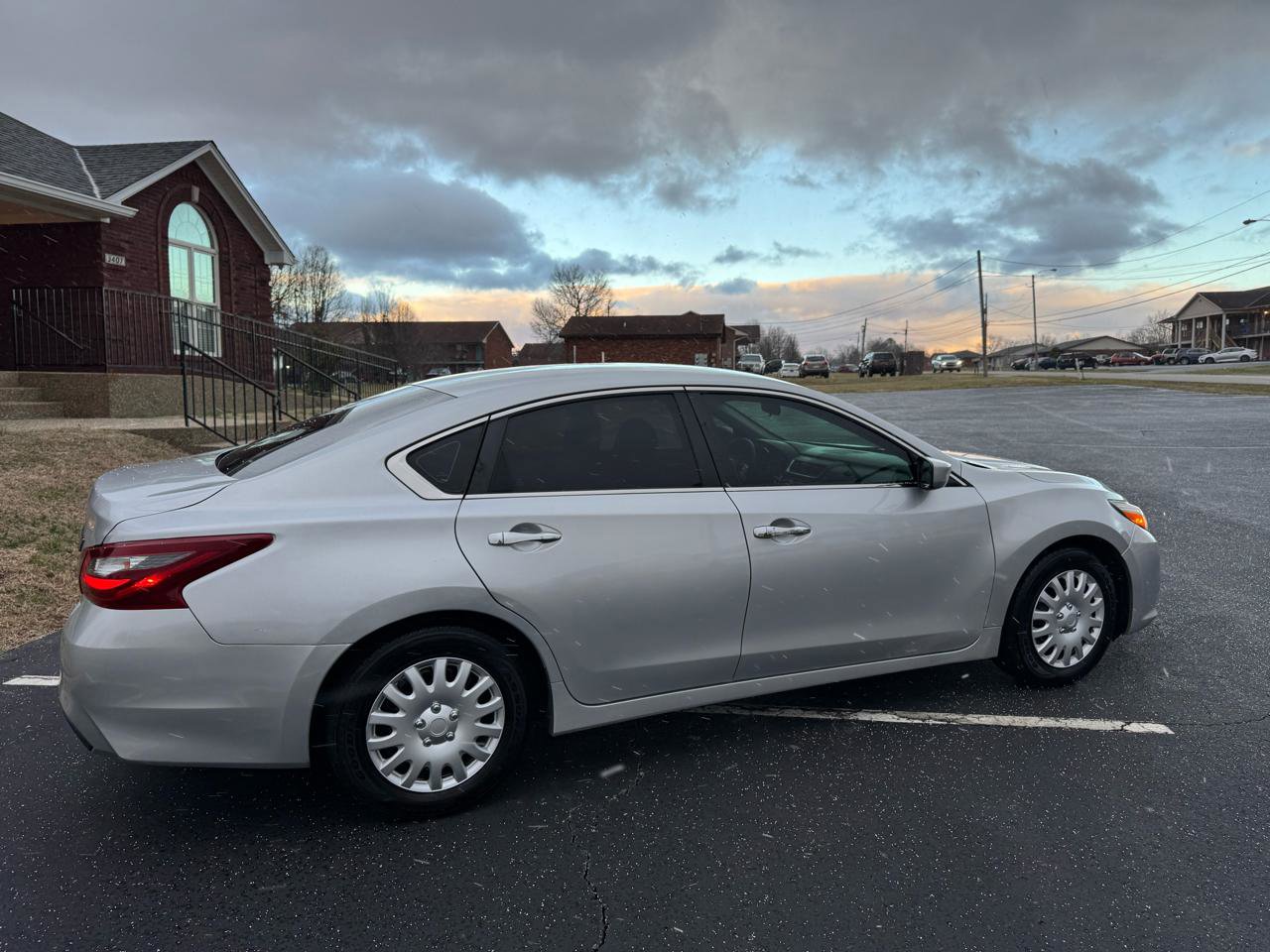 Used 2018 Nissan Altima 2.5 S w/ S Convenience Package FWD image 9