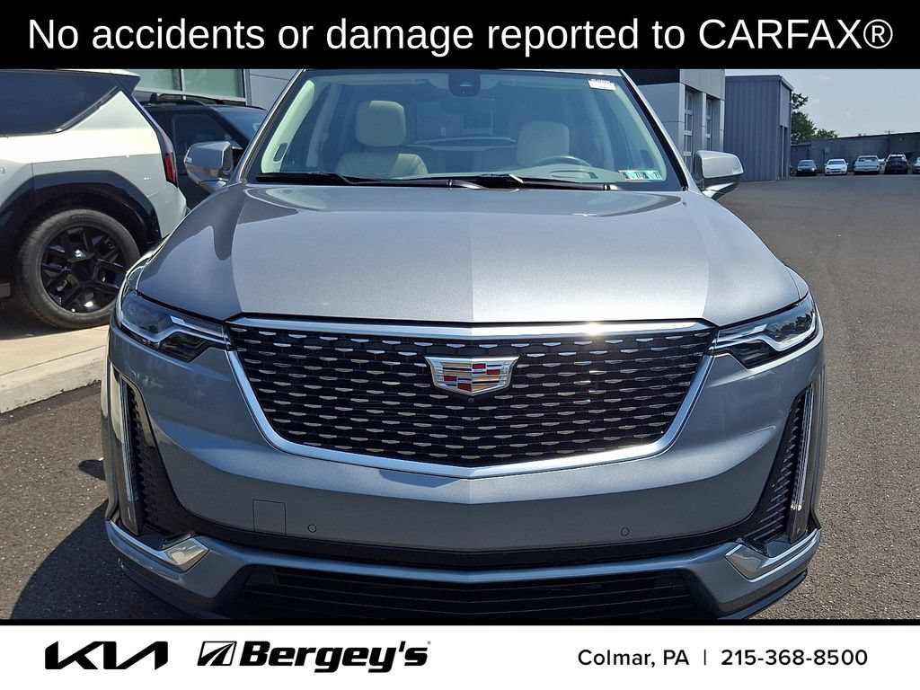Used 2024 Cadillac XT6 Premium Luxury w/ Technology Package AWD/4WD image 2