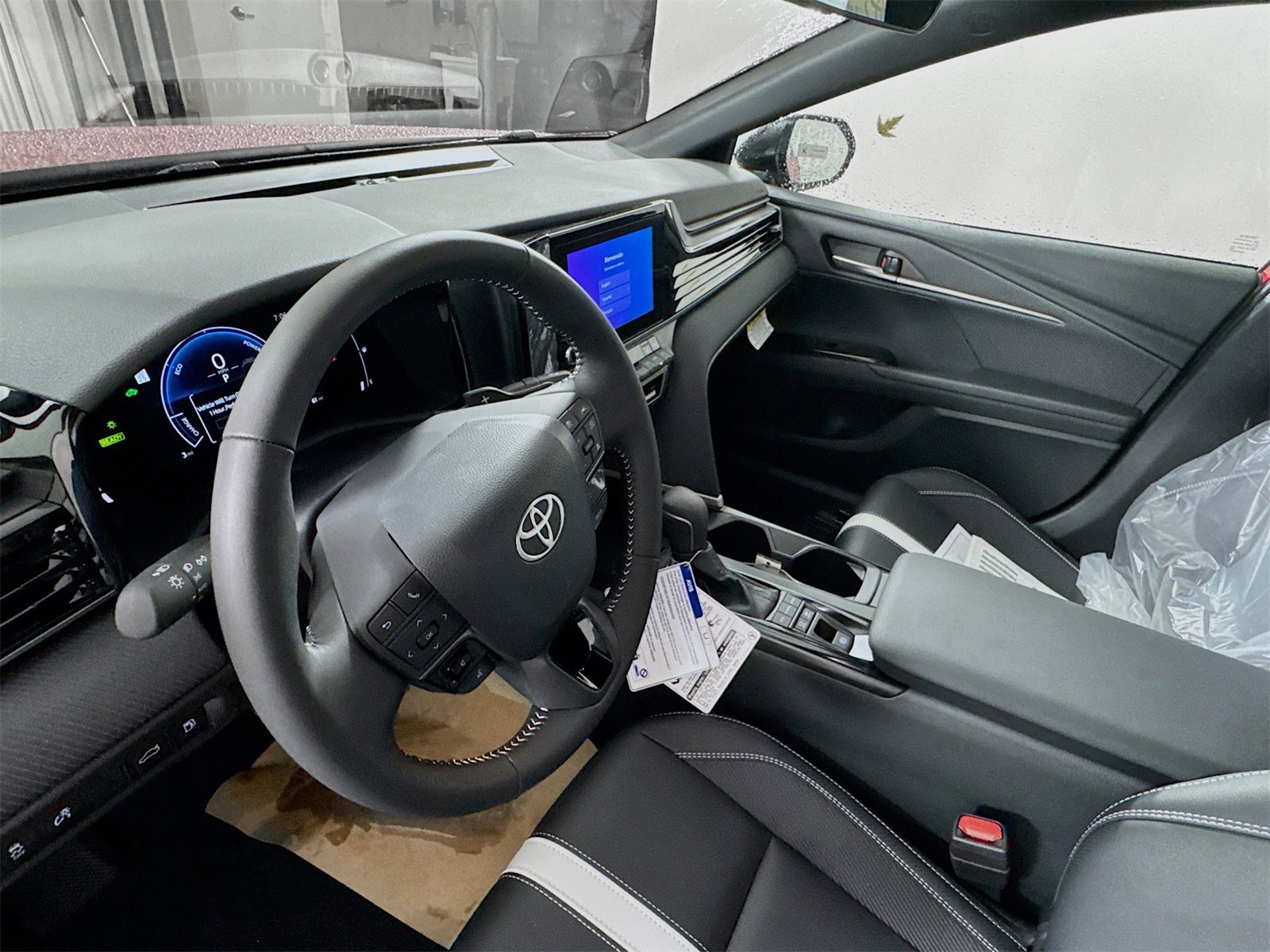 New 2026 Toyota Camry Hybrid image 7