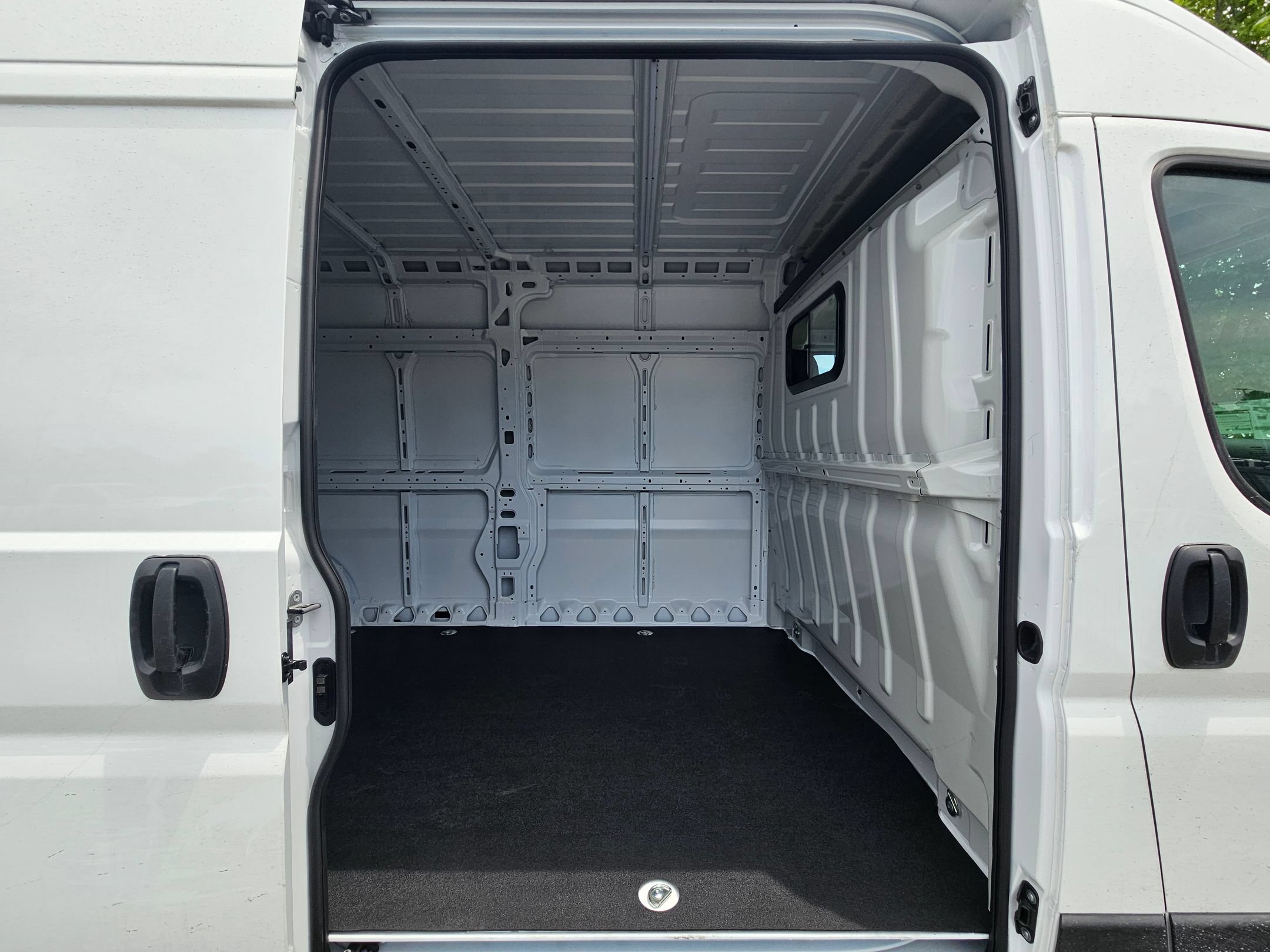 New 2026 RAM ProMaster 2500 FWD image 22