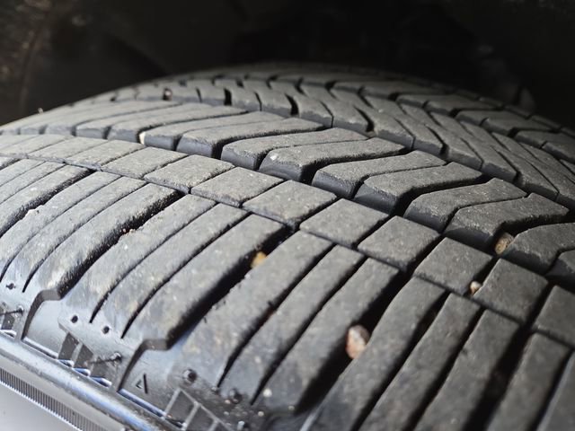 Used 2025 GMC Yukon Denali Ultimate w/ LPO, Floor Liner Package image 8