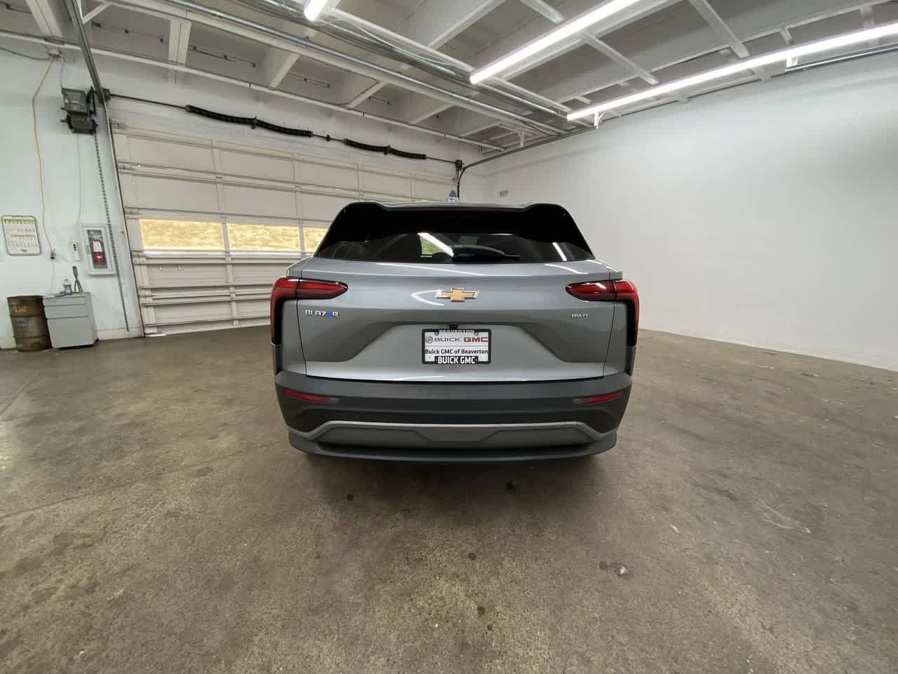 Used 2024 Chevrolet Blazer EV LT AWD/4WD image 5