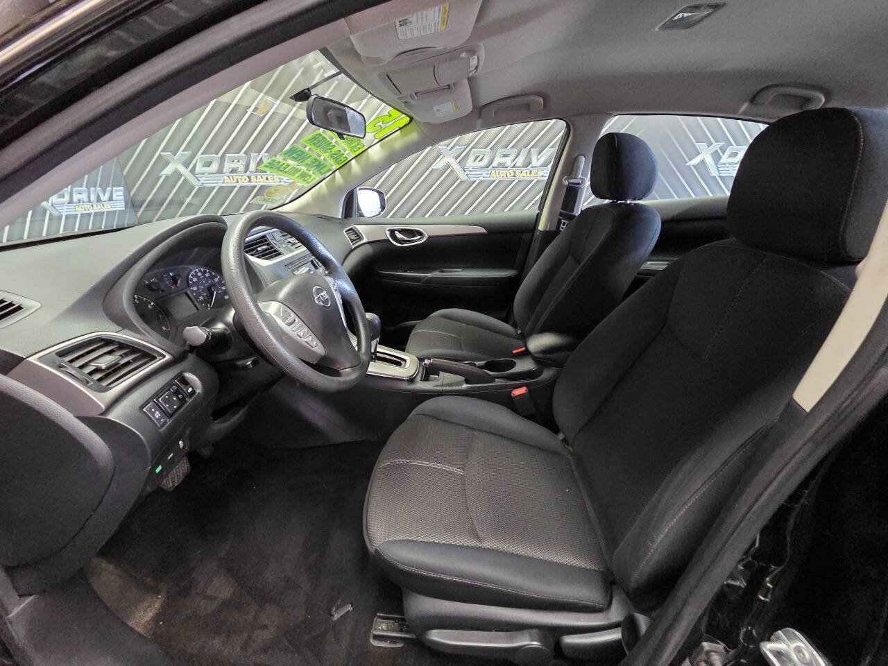 Used 2015 Nissan Sentra S image 19