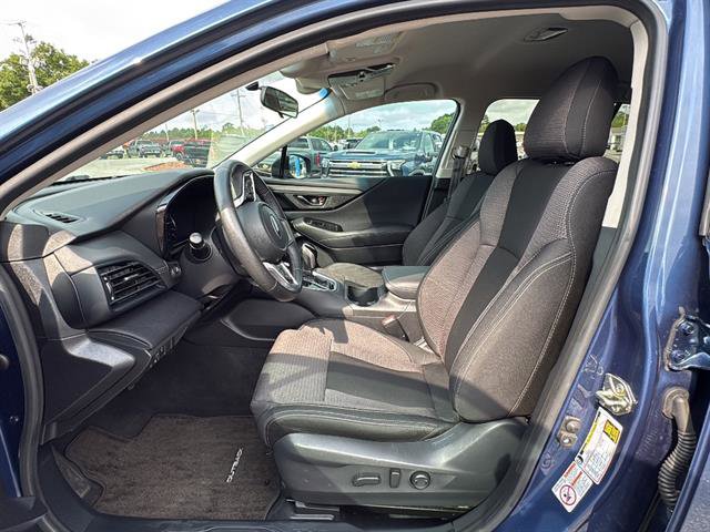 Used 2020 Subaru Outback Premium AWD/4WD image 13