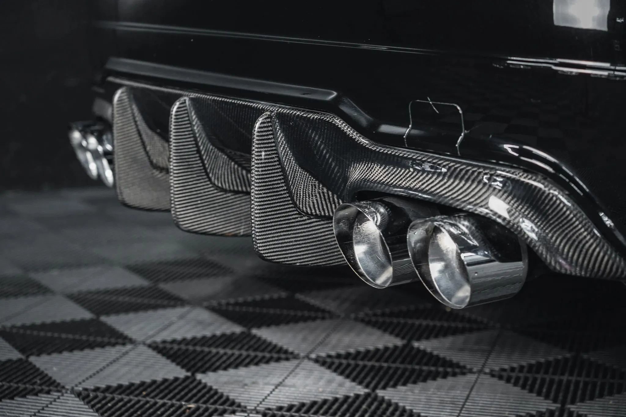 Used 2013 Mercedes-Benz C 63 AMG Sedan image 15