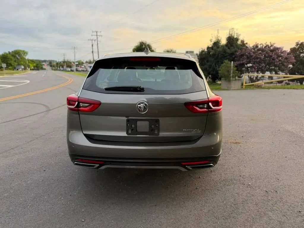 Used 2019 Buick Regal Essence w/ Driver Confidence Package I AWD/4WD image 7