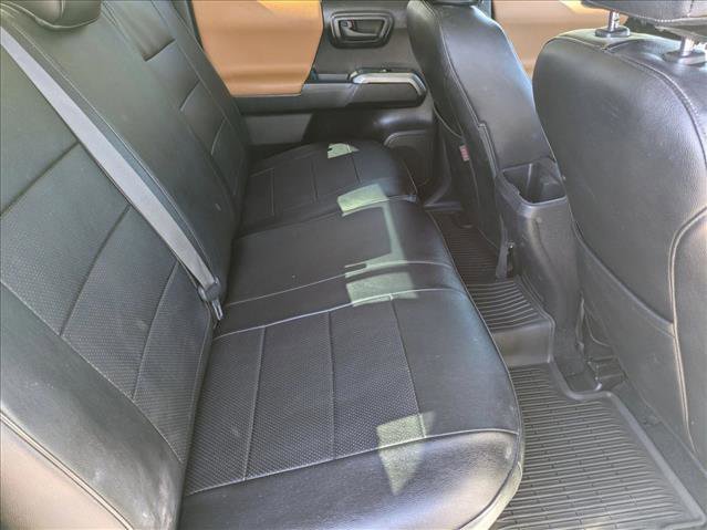 Used 2020 Toyota Tacoma SR5 image 17