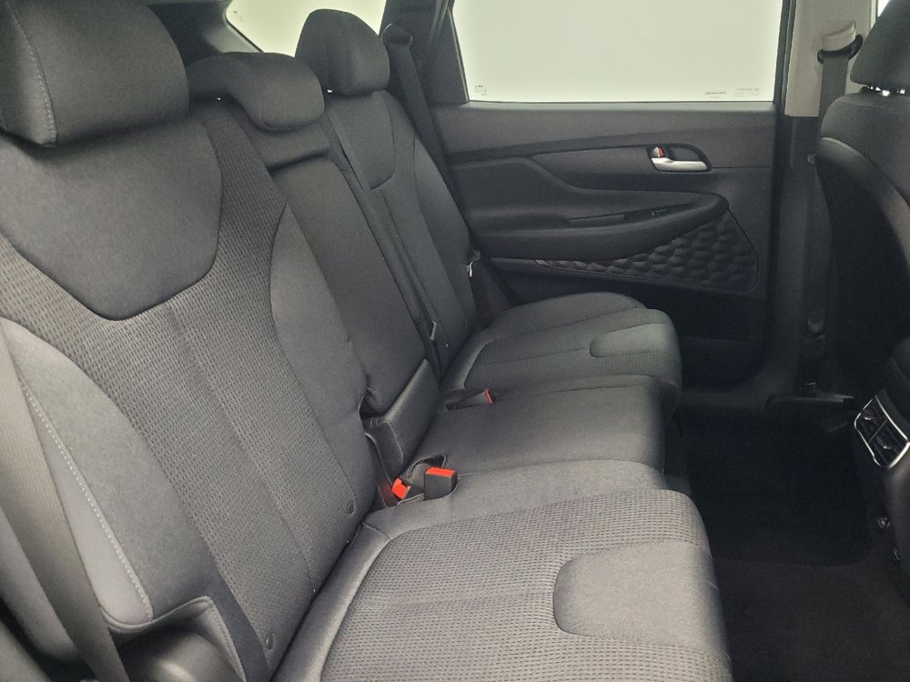 Used 2023 Hyundai Santa Fe SEL image 19