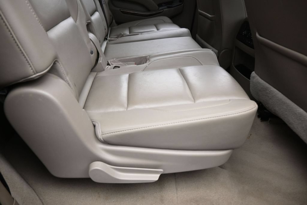 Used 2019 GMC Yukon XL SLT w/ Premium Edition RWD image 44