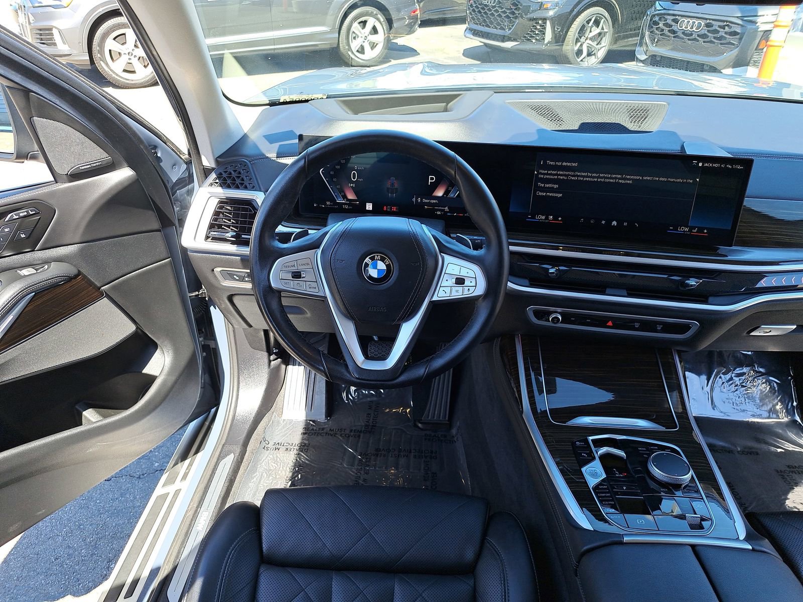 Used 2024 BMW X7 xDrive40i image 18