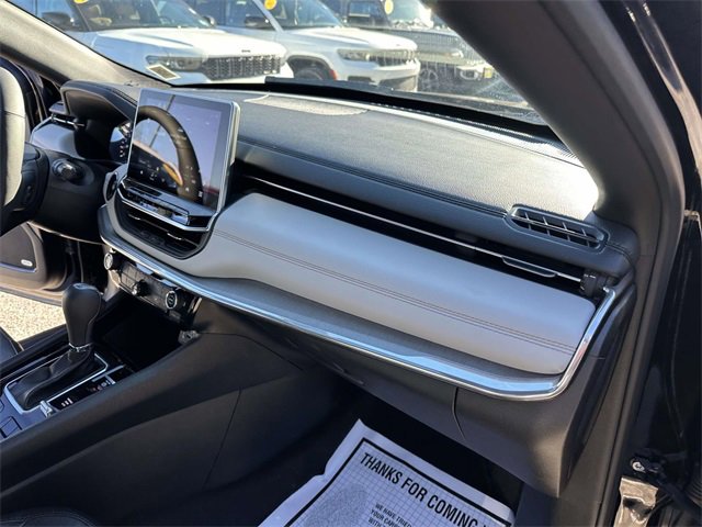 Certified 2023 Jeep Compass Limited w/ Sun and Sound Group image 26