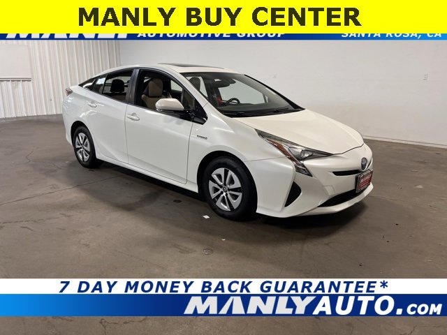Used 2016 Toyota Prius Four video 1