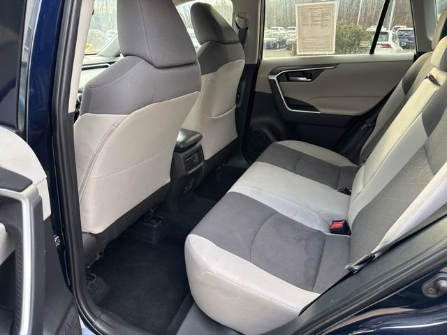 Used 2024 Toyota RAV4 XLE image 24
