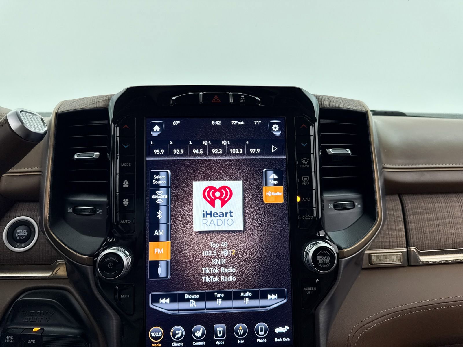 Used 2021 RAM 2500 Limited image 6