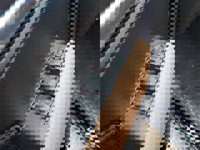 New 2026 GMC Canyon AT4 image 18