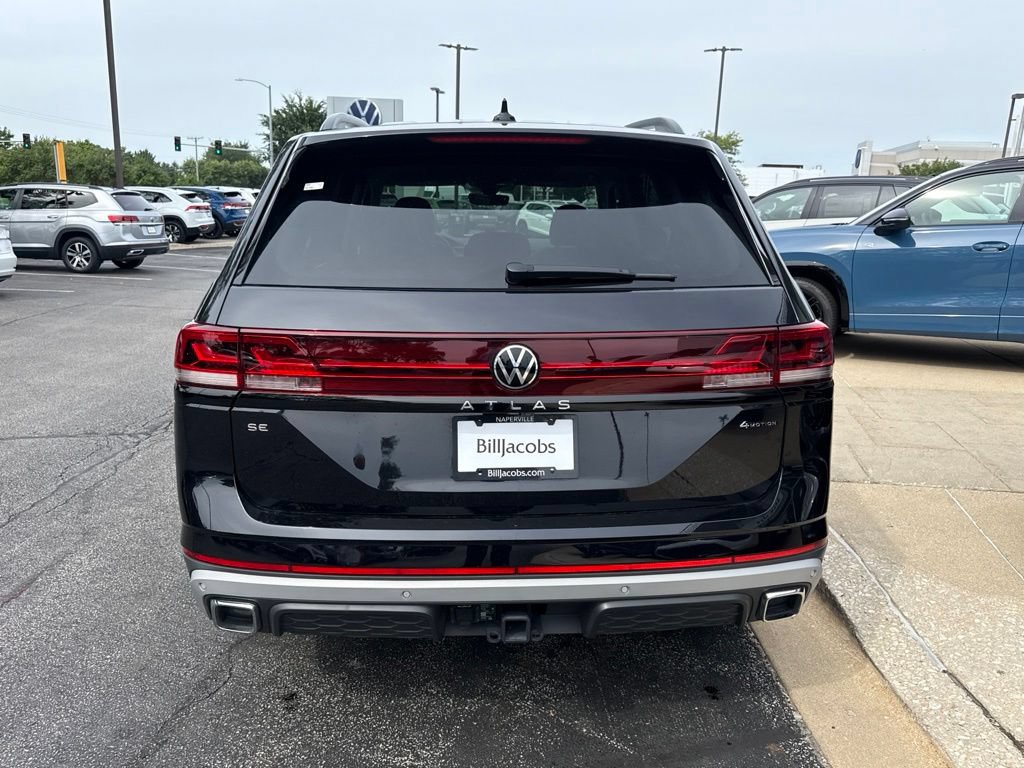 Used 2026 Volkswagen Atlas Peak Edition AWD/4WD image 5